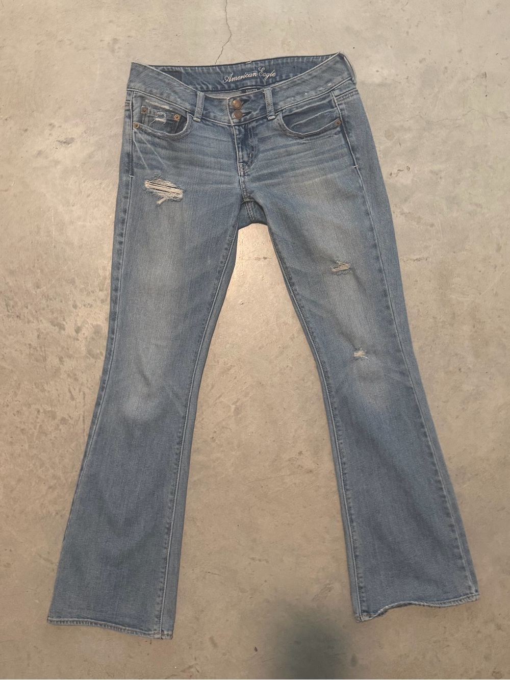 Vintage AEO Artist Light Wash Jeans - Distressed